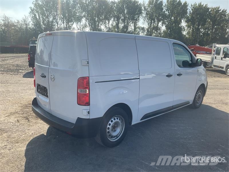 Opel Vivaro 1.5 Cargo Van Dostavna vozila / kombiji