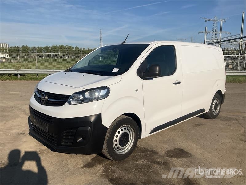 Opel Vivaro 1.5 Cargo Van Dostavna vozila / kombiji