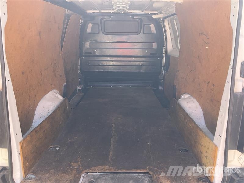 Opel Vivaro Cargo Van Panel vans