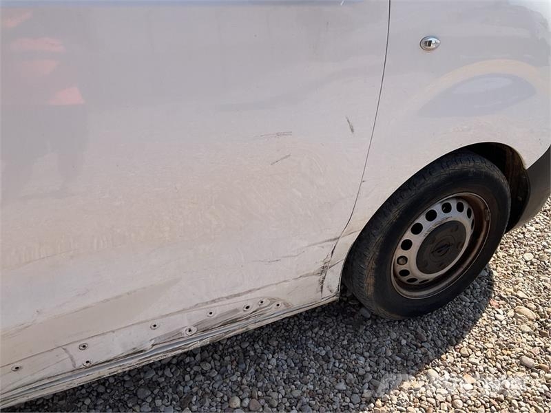 Opel Vivaro Cargo Van Panel vans