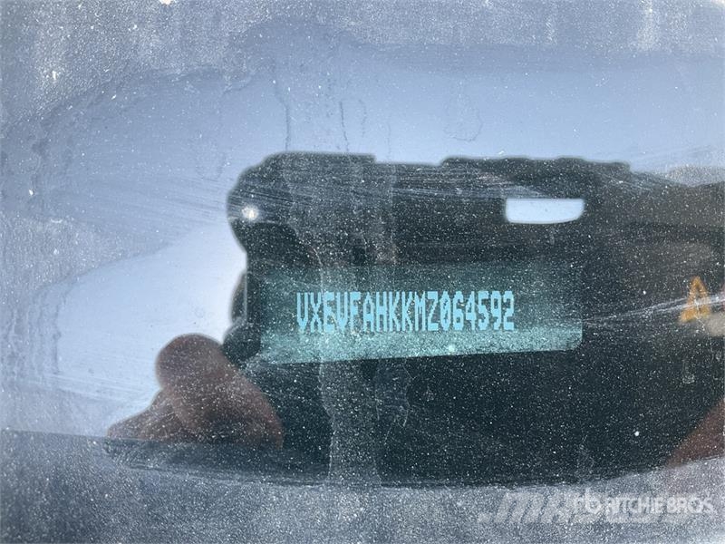 Opel Vivaro Cargo Van Panel vans