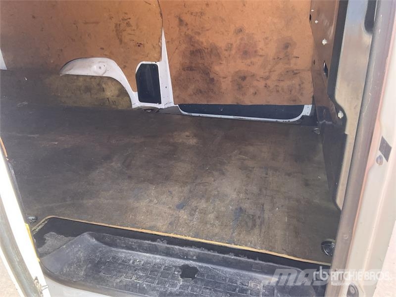 Opel Vivaro Cargo Van Panel vans