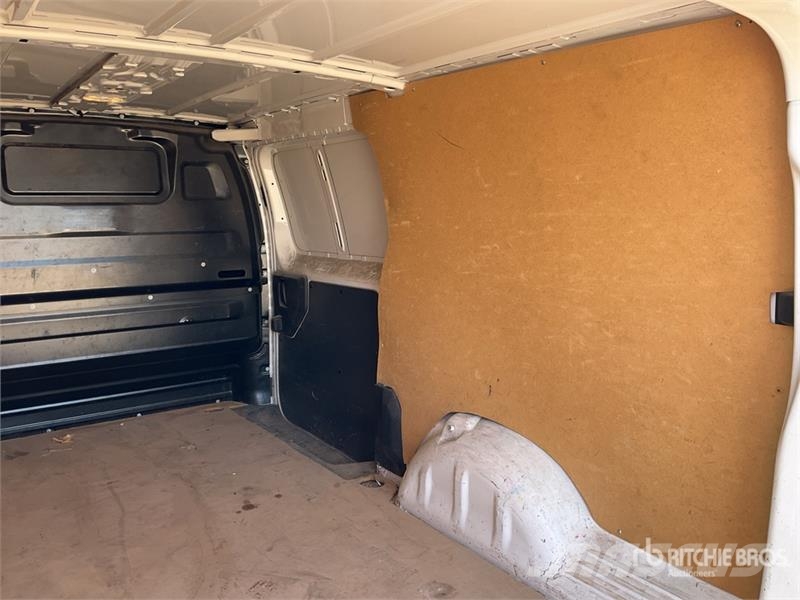 Opel Vivaro Cargo Van Panel vans