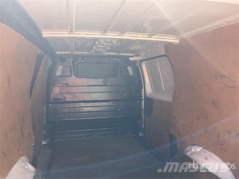 Opel Vivaro Cargo Van Panel vans