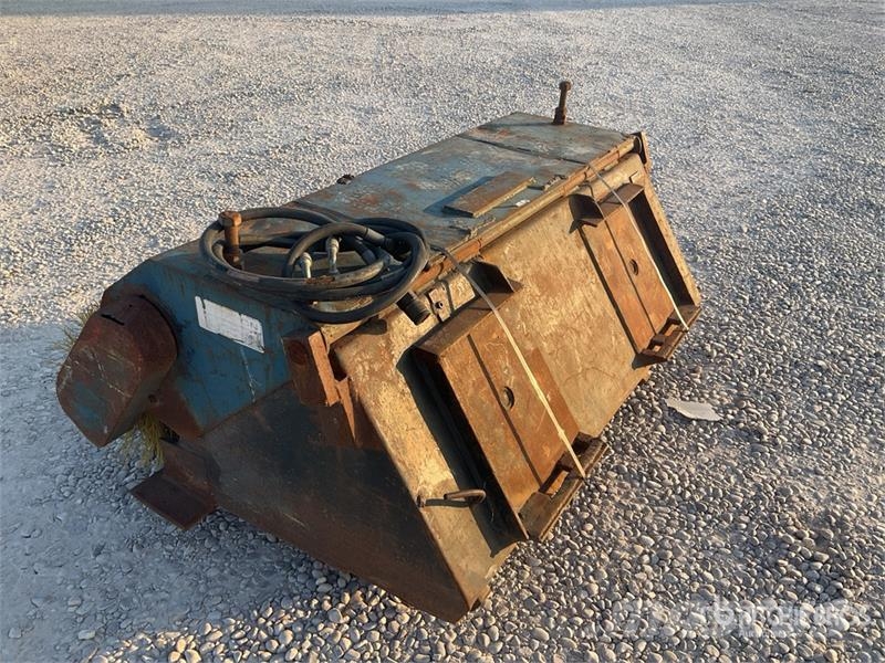 Optimal 03CB1550 Skid Steer Sweeper Cepillos