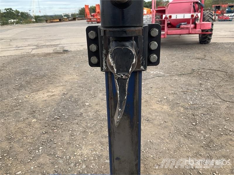 Oxdale Wood Splitter C/W JCB Power Pack Sekačky a rezačky dreva
