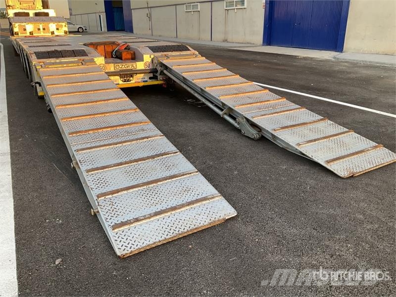 Ozgul Treyler LW429 70 ton Quad/A Extendable Lowboy Trai 低架裝載車