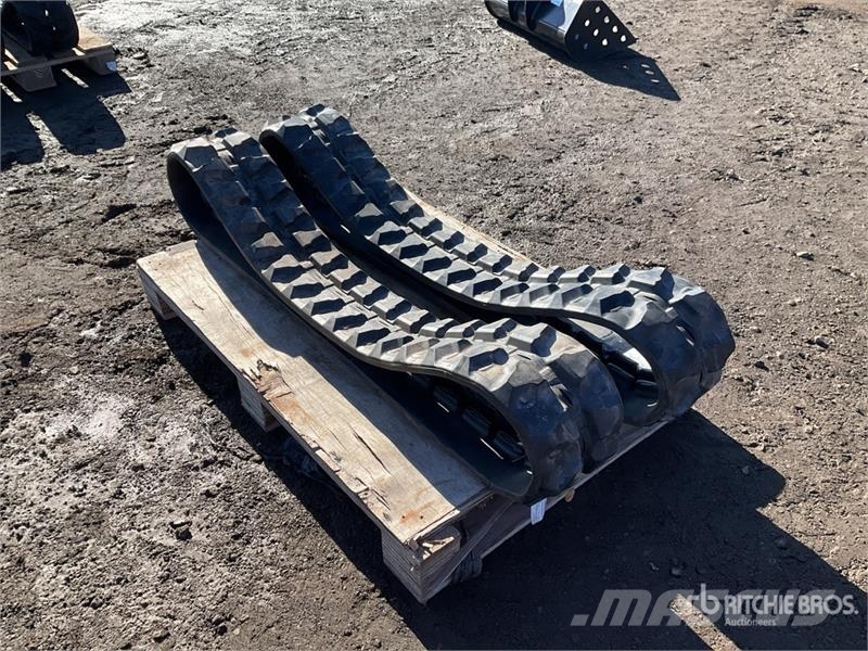 Pair of Rubber 230x35x96 Tracks (Unused) Other components