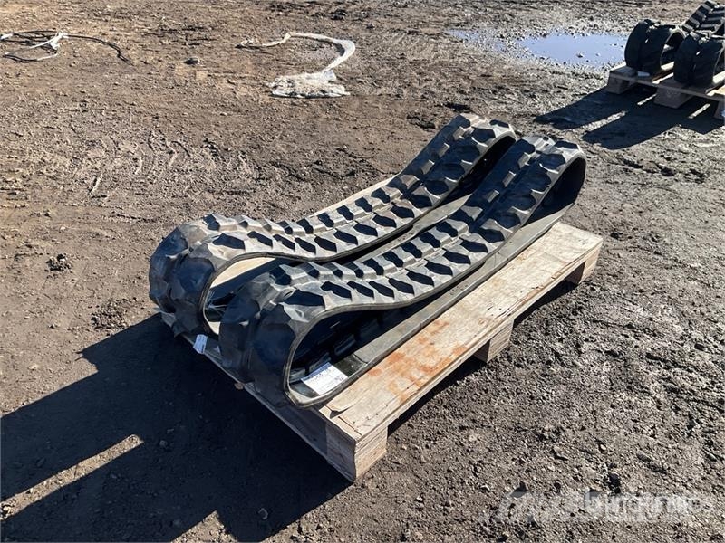 Pair of Rubber 230x35x96 Tracks (Unused) Other components