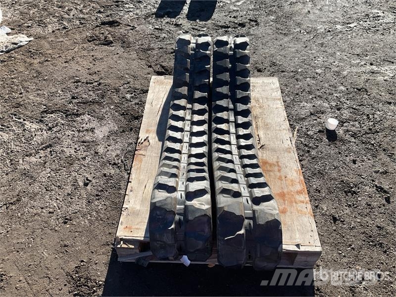Pair of Rubber 230x35x96 Tracks (Unused) Other components