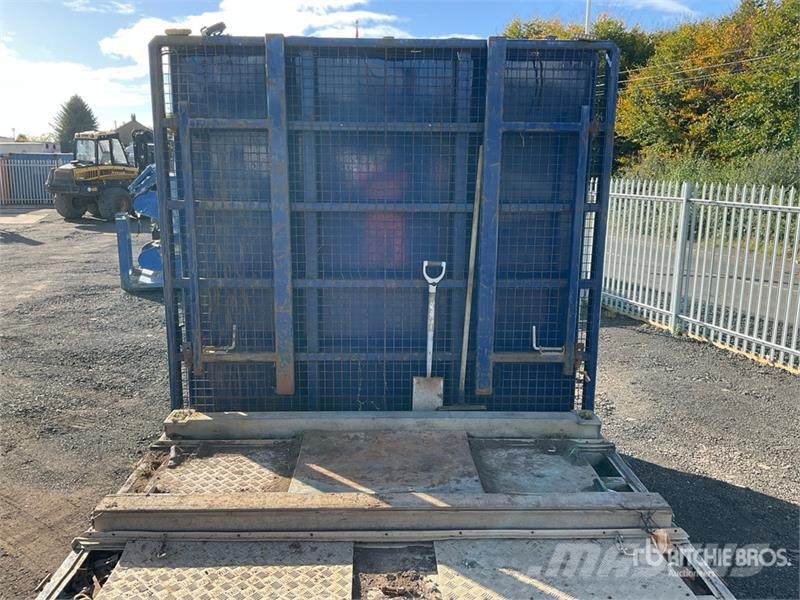 Palfinger Q150Z Easy fold. Q 4800 kg on 6x2 Sleeper Flatbed クレーントラック、ユニック車
