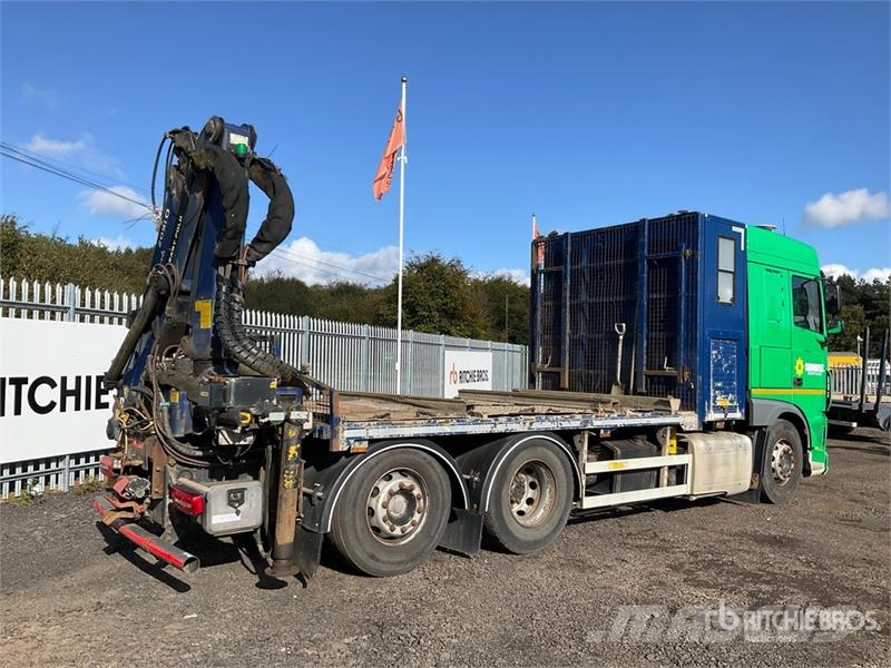 Palfinger Q150Z Easy fold. Q 4800 kg on 6x2 Sleeper Flatbed クレーントラック、ユニック車