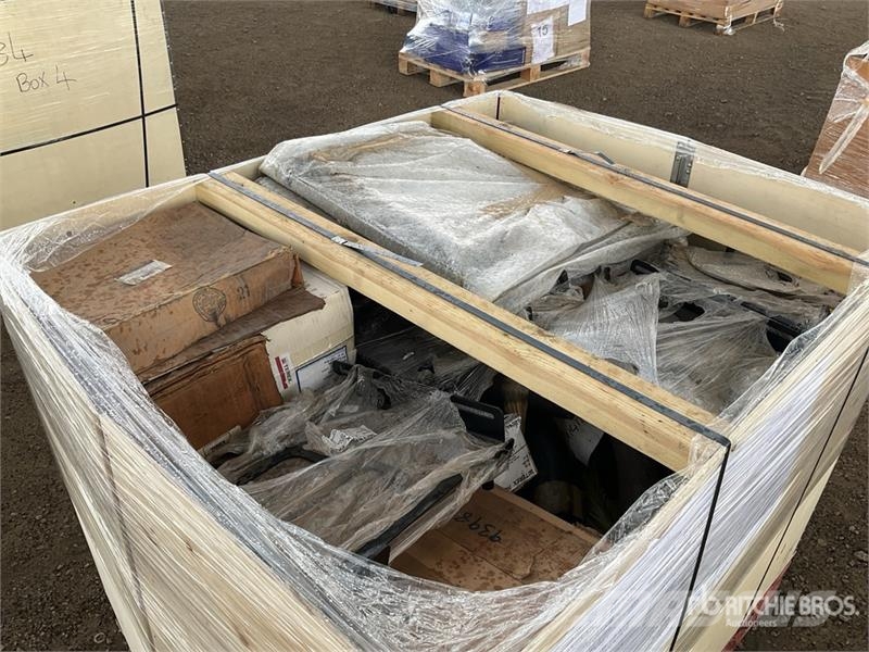 Pallet of Misc Parts Other components
