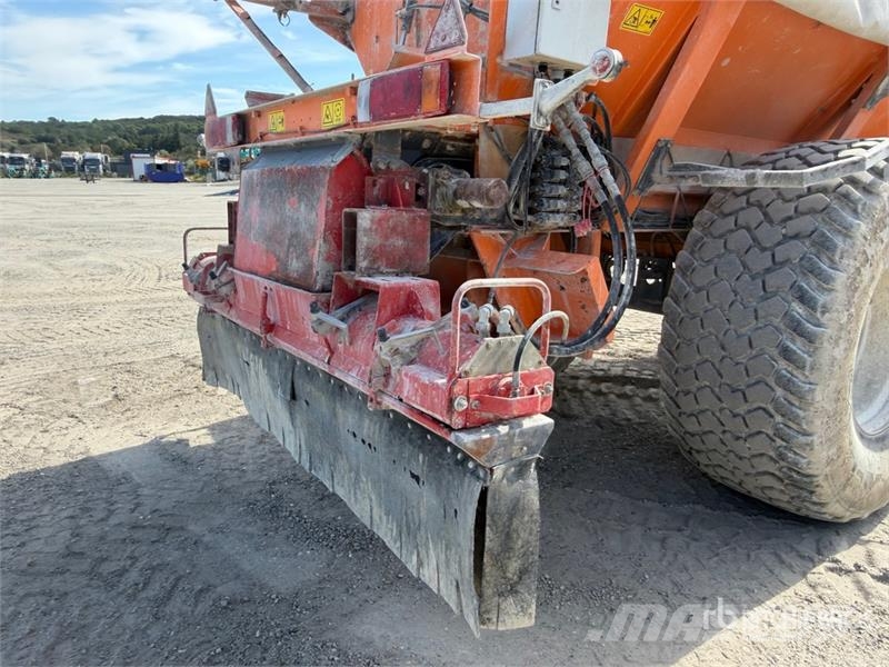 Panien P12E S/A Remorque Epandeur A Chaux 1 Essieu Spraye Farm machinery