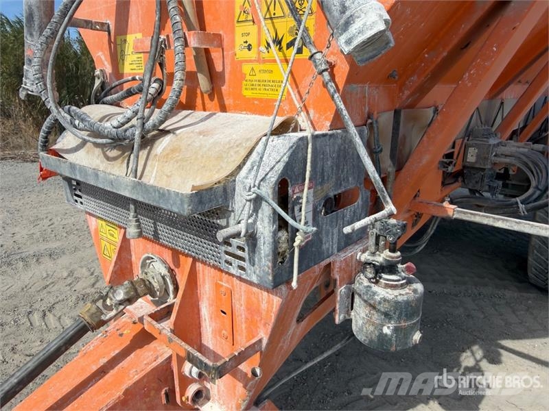 Panien P12E S/A Remorque Epandeur A Chaux 1 Essieu Spraye Farm machinery