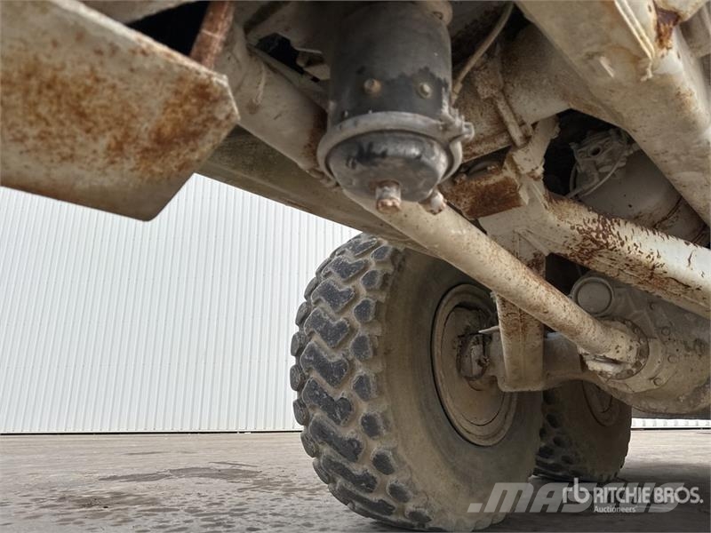 Panien P15 6x6 Camion Epandeur A Chaud Soil Stabilization Ostali kamioni