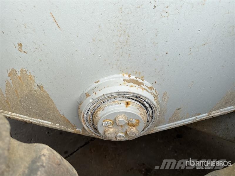 Panien P15 6x6 Camion Epandeur A Chaud Soil Stabilization Ostali kamioni
