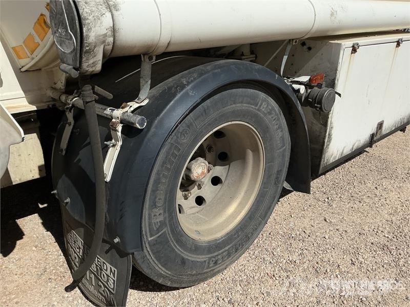  Parcisa CA1ED 23000 L S/A Tanker Trailer Tankwagen