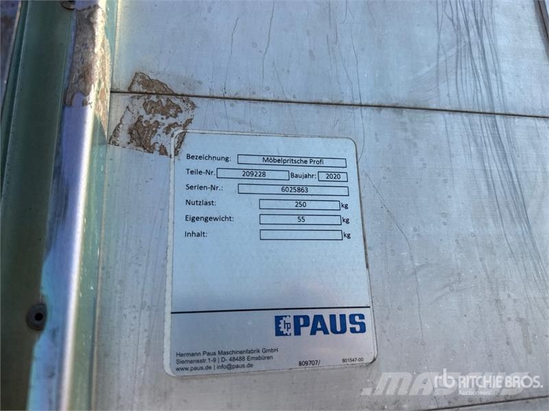 Paus Easy 18 WH-M Towable Lift Pótkocsira szerelt emelők és állványok