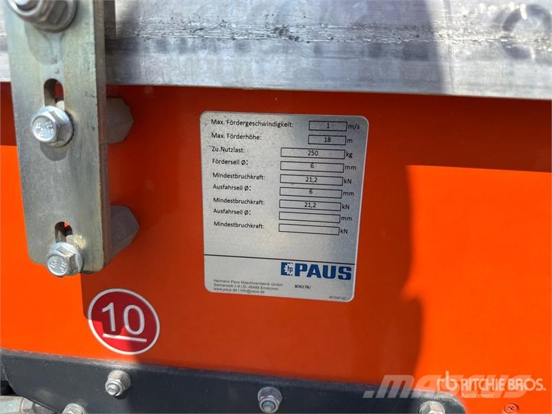 Paus Easy 18 WH-M Towable Lift Pótkocsira szerelt emelők és állványok