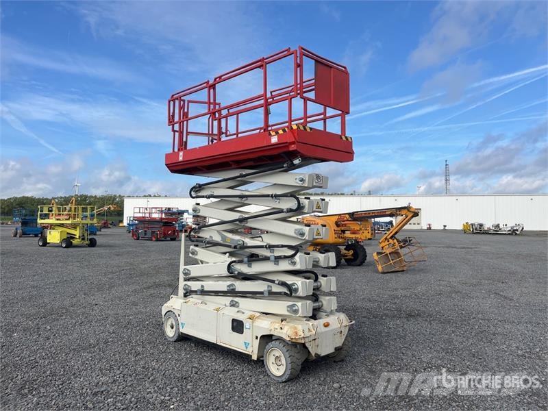 PB Lift PB S171-12E Electric Scissor Lift Škarjaste dvižne ploščadi