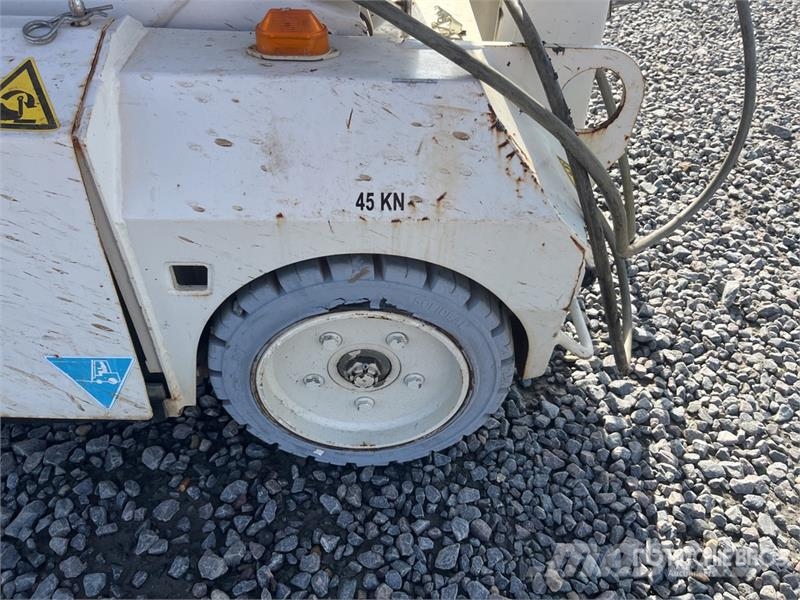 PB Lift PB S171-12E Electric Scissor Lift Škarjaste dvižne ploščadi