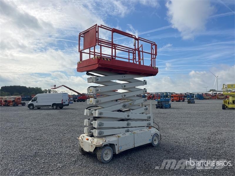 PB Lift PB S171-12E Electric Scissor Lift Škarjaste dvižne ploščadi