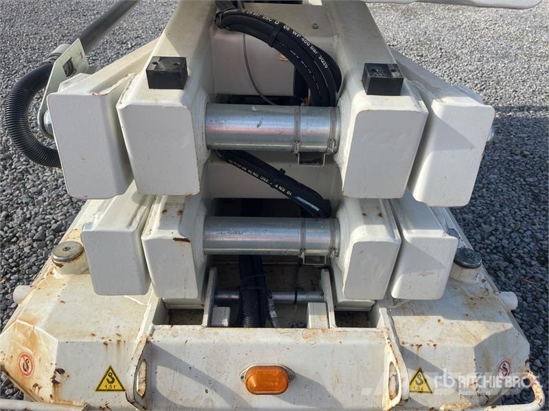 PB Lift PB S171-12E Electric Scissor Lift Škarjaste dvižne ploščadi