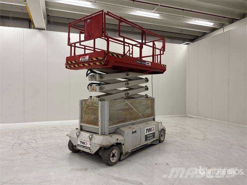 PB S151-16E Scissor Lift Škarjaste dvižne ploščadi