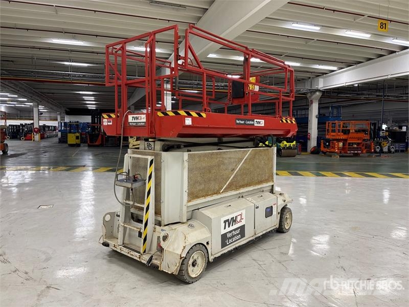 PB S151-16E Scissor Lift Scissor lifts