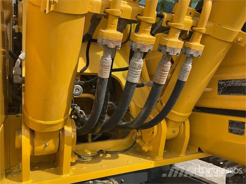 PC240NLC-11E0 Tracked Excavator Excavadoras de cadenas