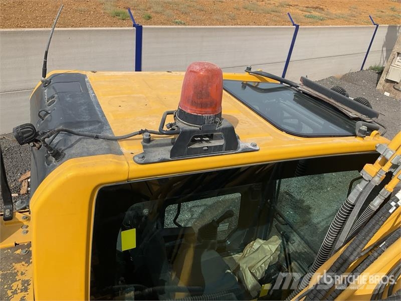 PC240NLC-11E0 Tracked Excavator Excavadoras de cadenas