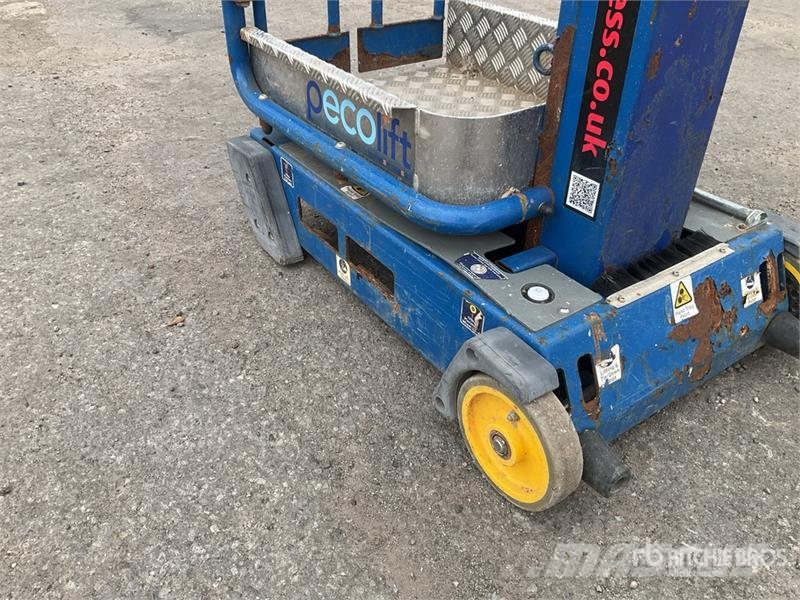 Peco Scissor Lift Scissor lifts