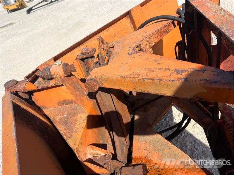 Pelazza 4V5 Snow Plow Chasse neige