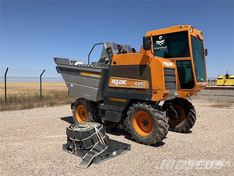Pellenc 4340 Grape Harvester Vendemmiatrici