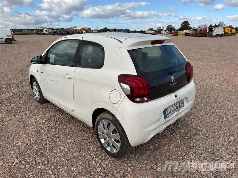 Peugeot 108 Automobile (Inoperable) Kistehergépjárművek