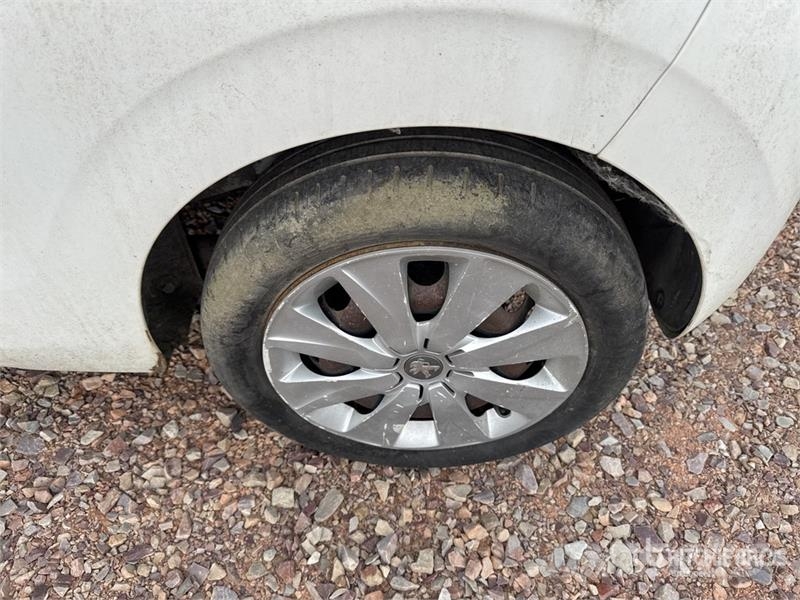 Peugeot 108 Automobile (Inoperable) Kistehergépjárművek