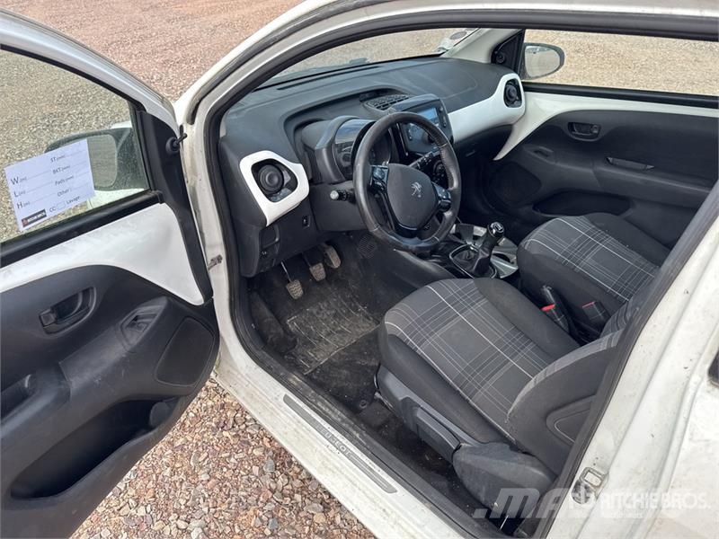 Peugeot 108 Automobile (Inoperable) Kistehergépjárművek