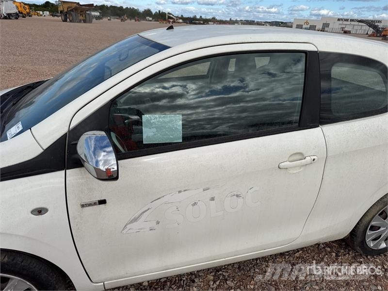 Peugeot 108 Automobile (Inoperable) Kistehergépjárművek