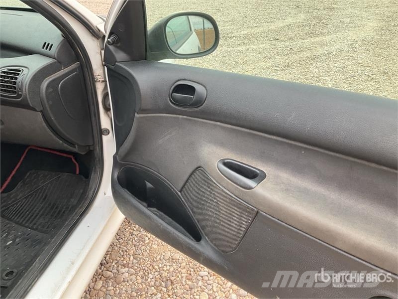 Peugeot 206 1.4 diesel Automobile Voiture