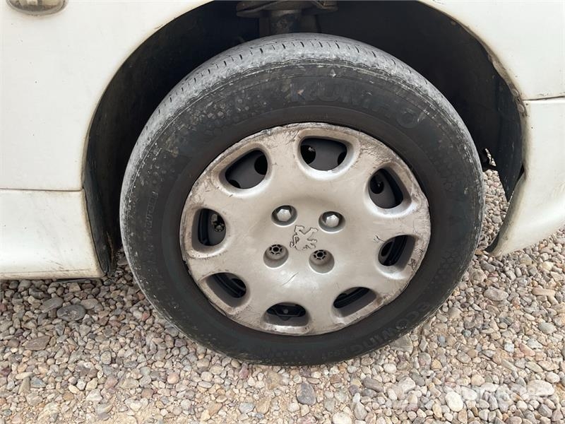 Peugeot 206 1.4 diesel Automobile Voiture