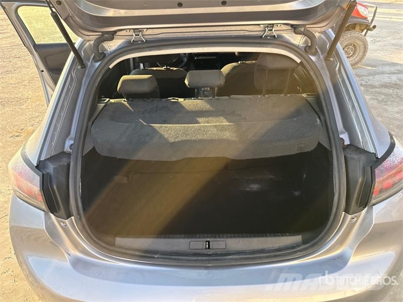 Peugeot 208 Automobile (Inoperable) Коли