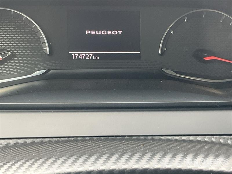 Peugeot 208 Automobile Coches