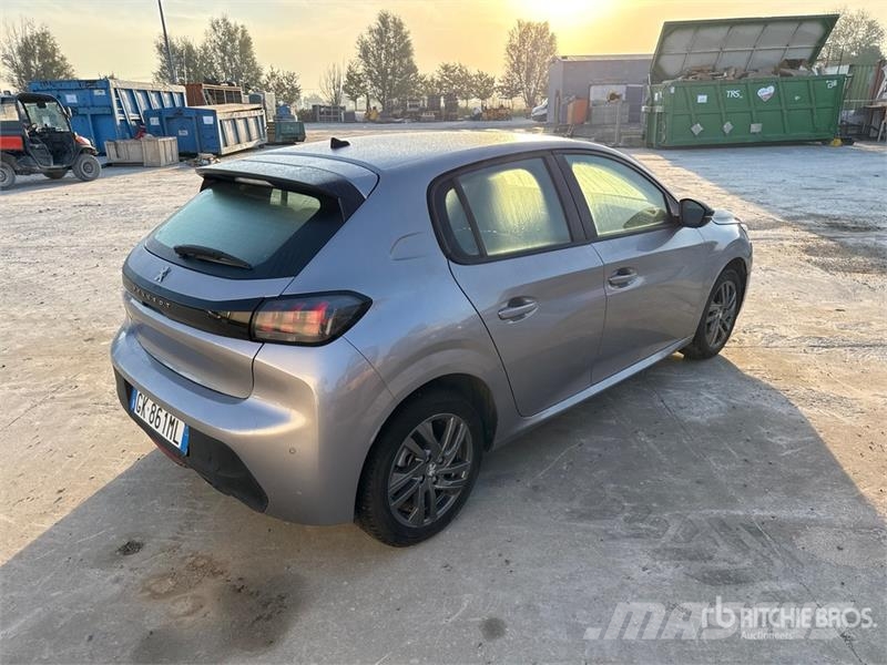 Peugeot 208 Automobile (Inoperable) Коли