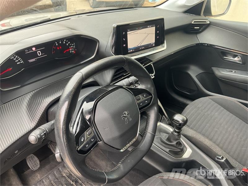 Peugeot 208 Automobile Coches