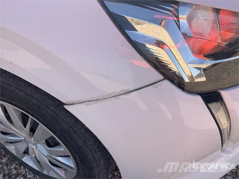 Peugeot 208 Automobile Auto's
