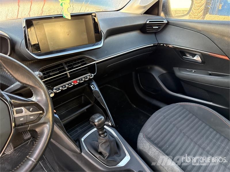 Peugeot 208 Automobile (Inoperable) Коли