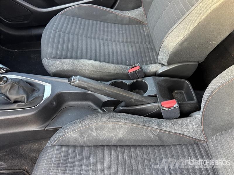Peugeot 208 Automobile (Inoperable) Коли