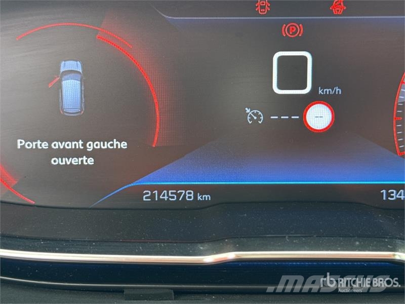 Peugeot 3008 Automobile Kistehergépjárművek