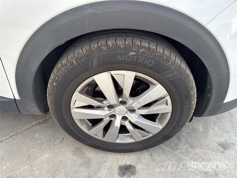 Peugeot 3008 Automobile Kistehergépjárművek